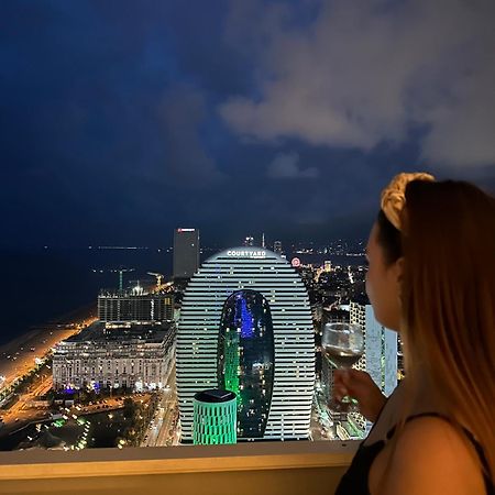 Luxury Beach Front Hotel Batumi Eksteriør bilde
