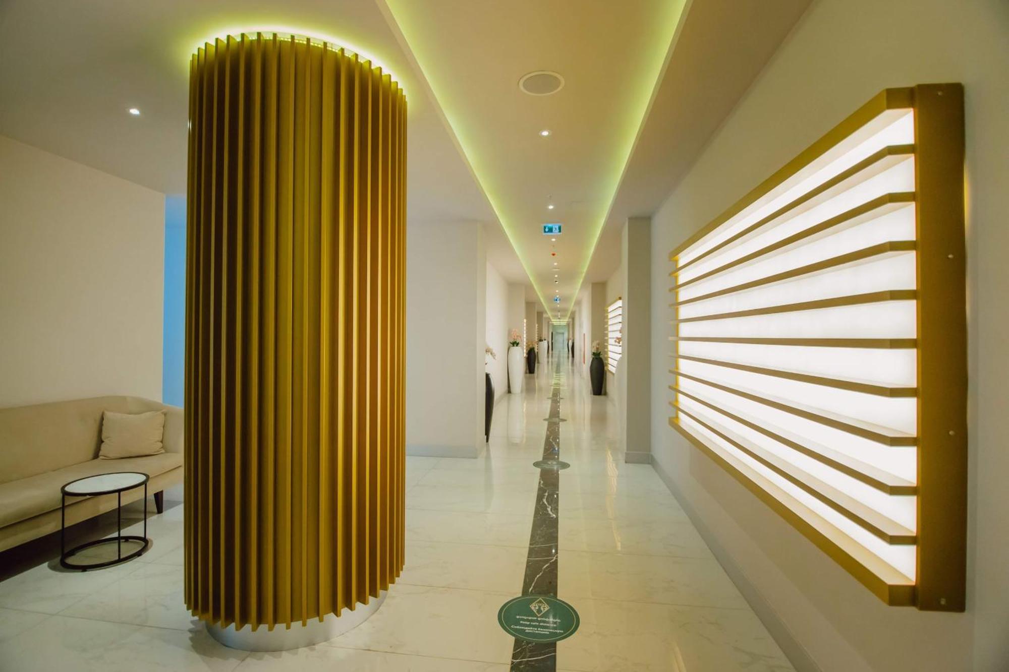 Luxury Beach Front Hotel Batumi Eksteriør bilde