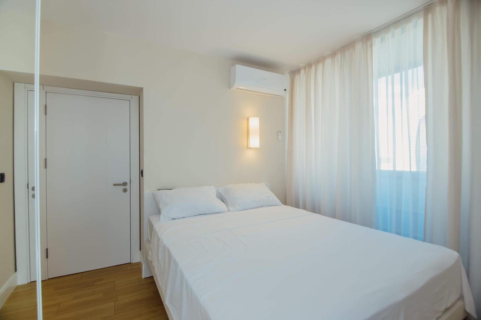 Luxury Beach Front Hotel Batumi Eksteriør bilde
