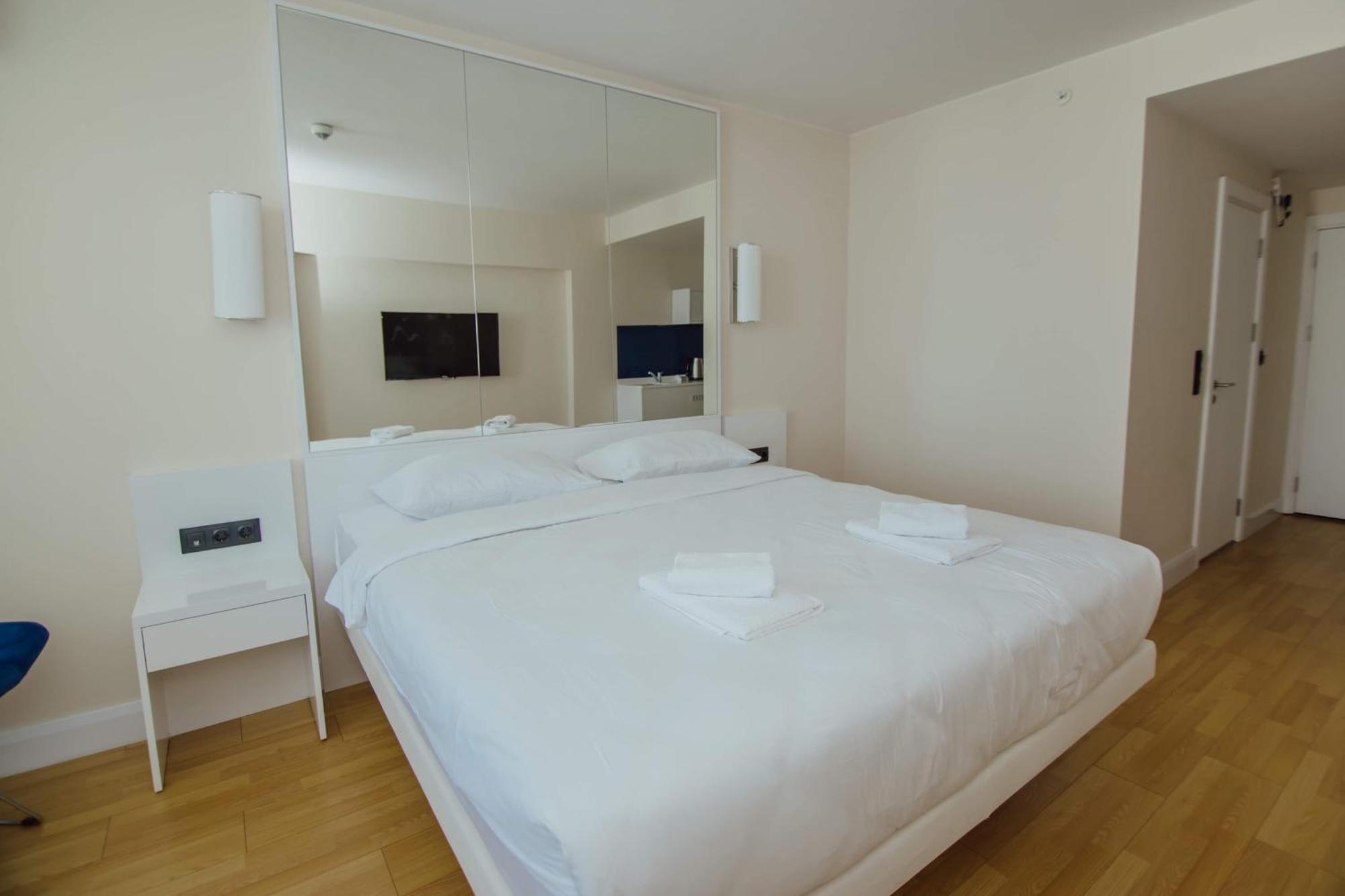 Luxury Beach Front Hotel Batumi Eksteriør bilde