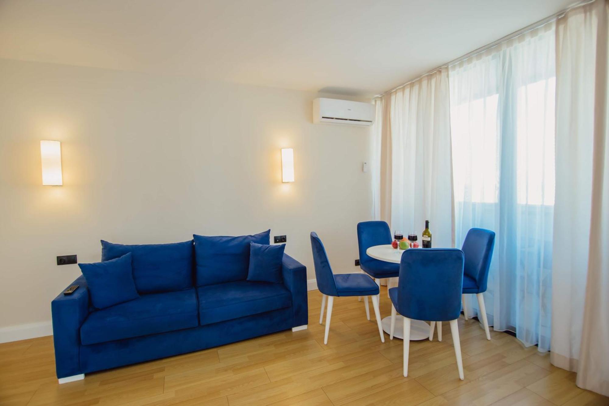Luxury Beach Front Hotel Batumi Eksteriør bilde