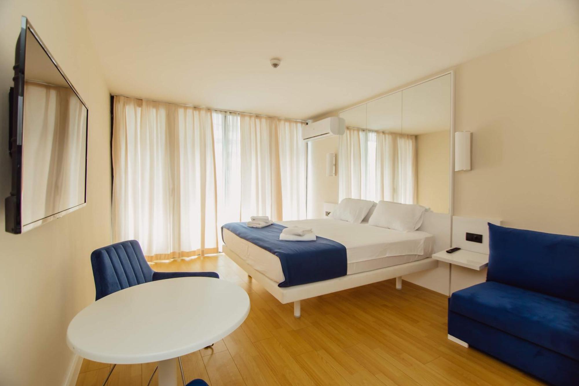 Luxury Beach Front Hotel Batumi Eksteriør bilde